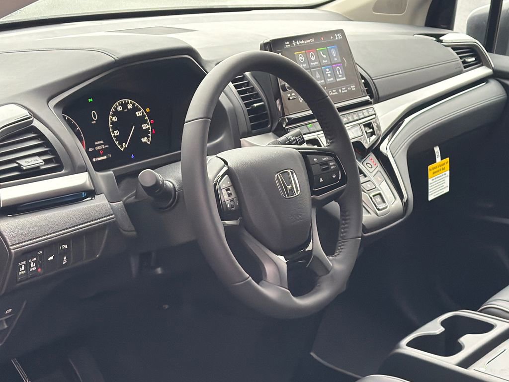 New 2026 Honda Odyssey Touring image 15
