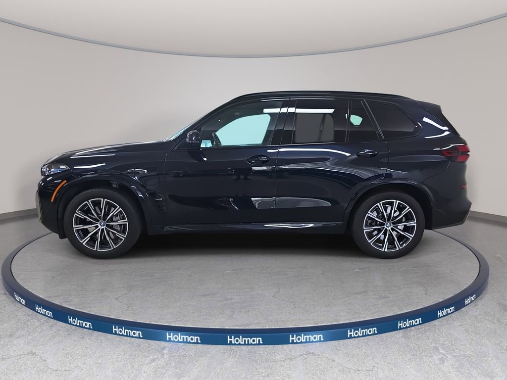 Certified 2024 BMW X5 xDrive50e w/ Executive Package image 11
