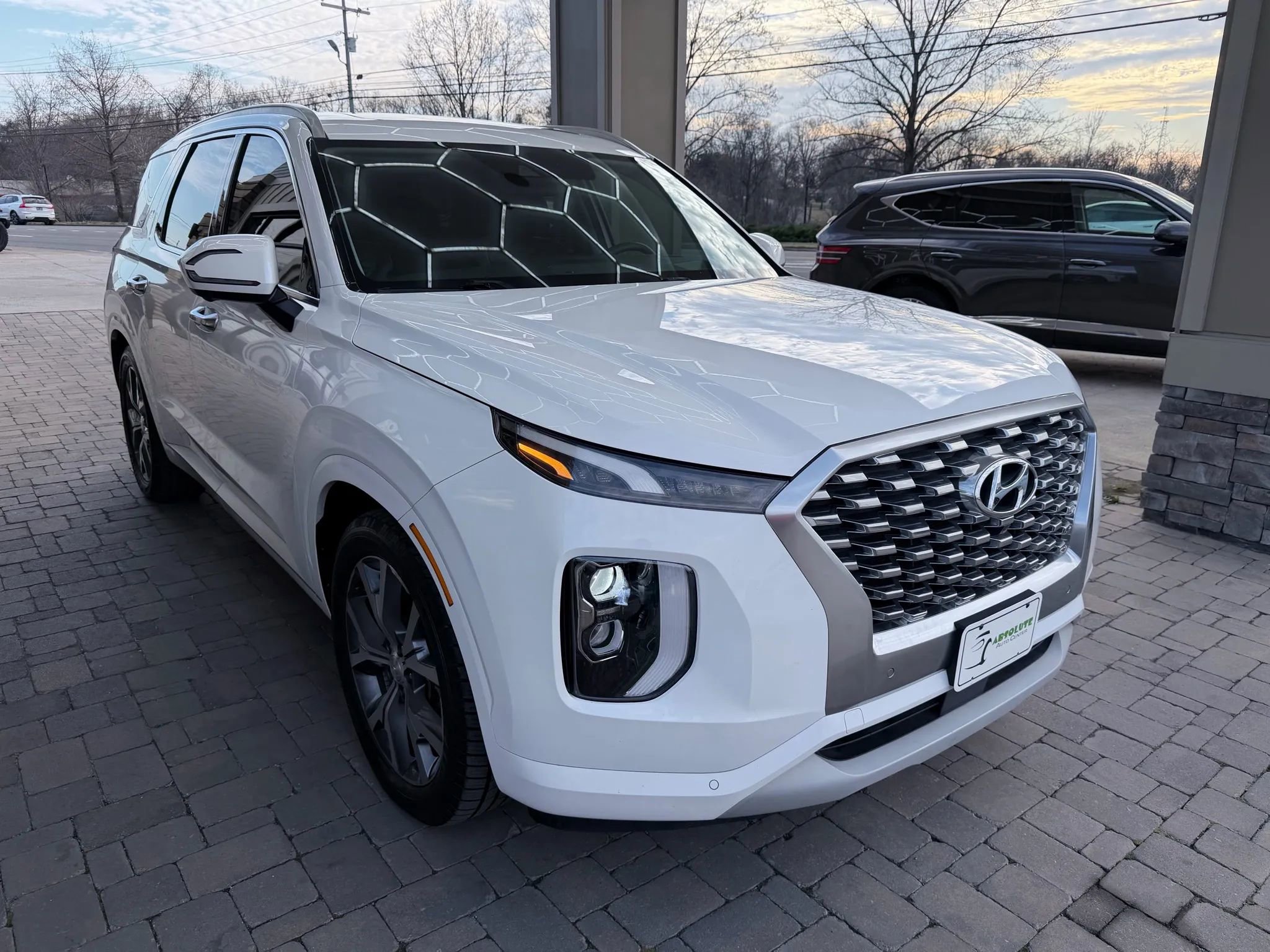 Used 2021 Hyundai Palisade Limited image 32