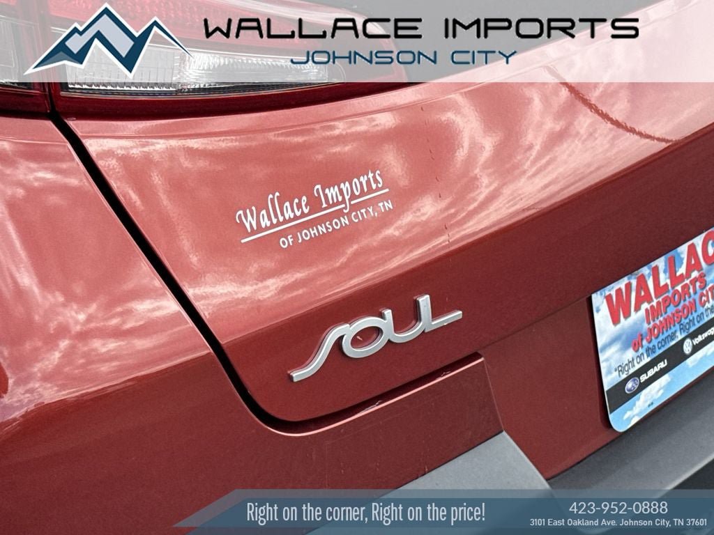 Used 2022 Kia Soul LX w/ Technology Package FWD image 11