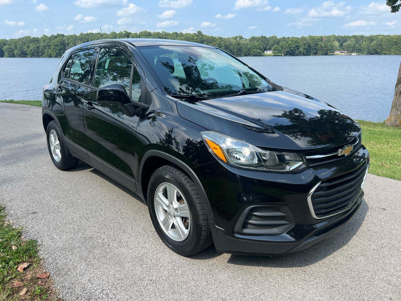 Used 2020 Chevrolet Trax LS FWD image 8