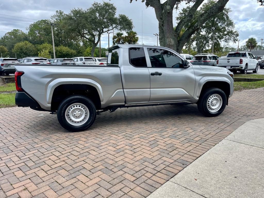 Used 2025 Toyota Tacoma SR w/ Towing Package RWD image 7