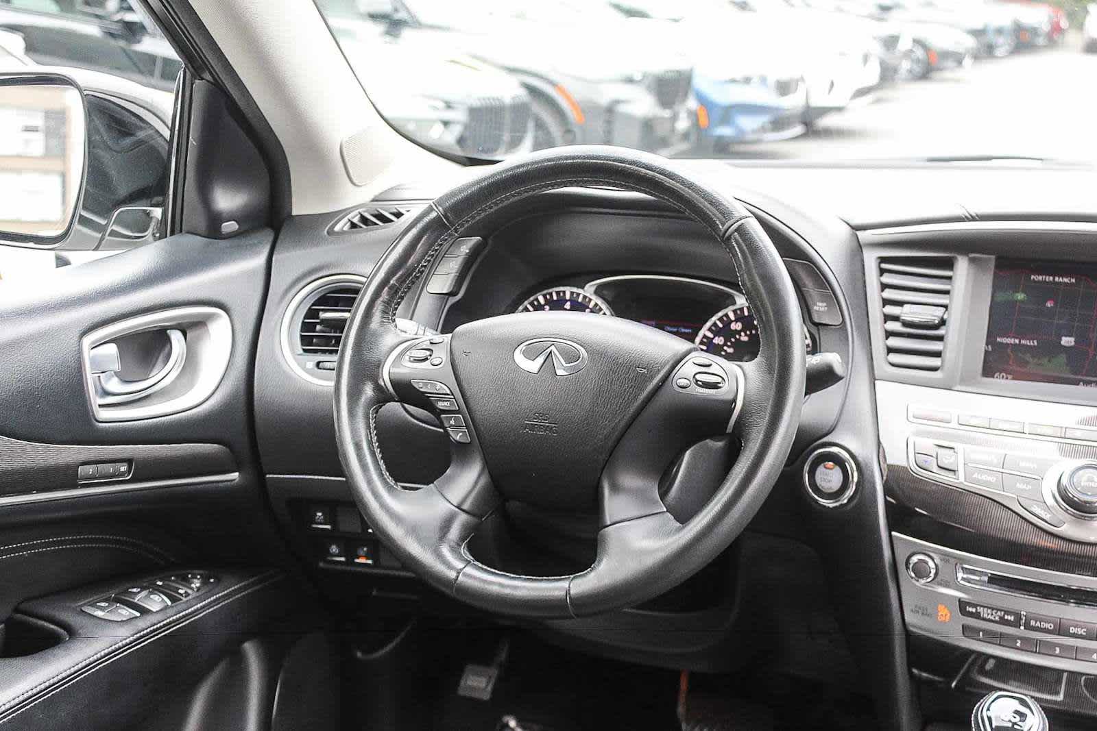 Used 2020 INFINITI QX60 Luxe w/ Essential Package FWD image 14