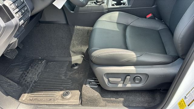 New 2026 Toyota 4Runner Limited AWD/4WD image 29
