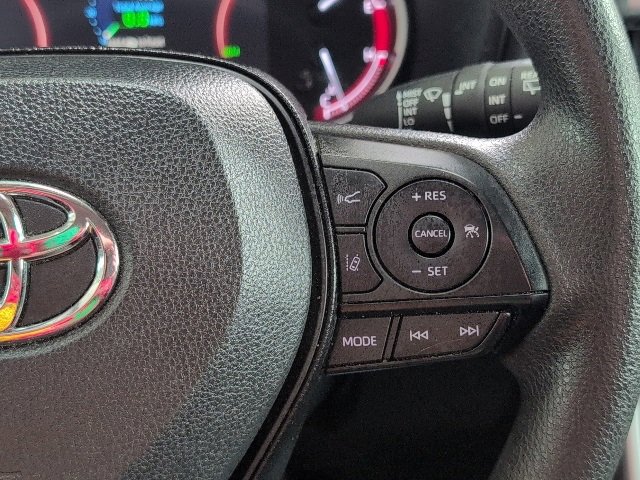 Used 2024 Toyota RAV4 XLE image 25