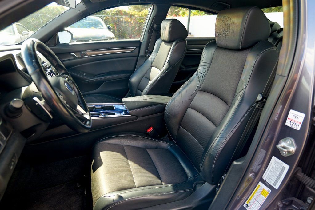 Used 2018 Honda Accord Sport image 20