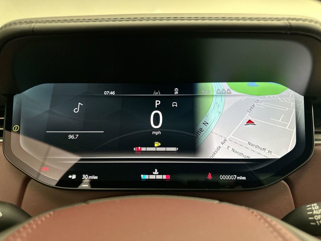 New 2025 Land Rover Range Rover Long Wheelbase Autobiography image 14