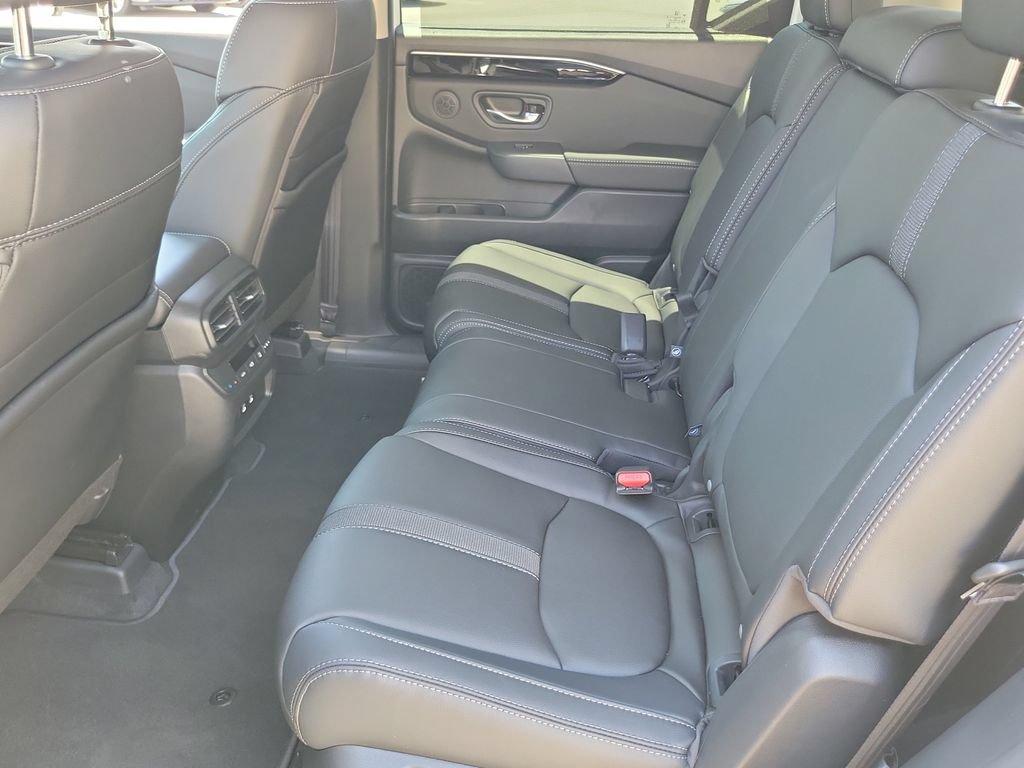 Used 2026 Honda Pilot EX-L image 13