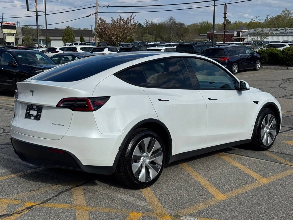 Used 2023 Tesla Model Y Long Range AWD/4WD image 6