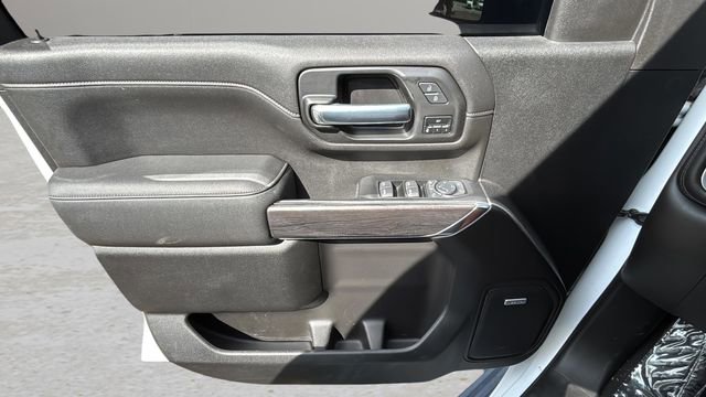 Used 2022 Chevrolet Silverado 2500 LTZ w/ LTZ Plus Package image 18