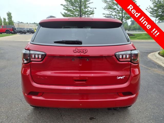 Certified 2022 Jeep Compass Limited image 5