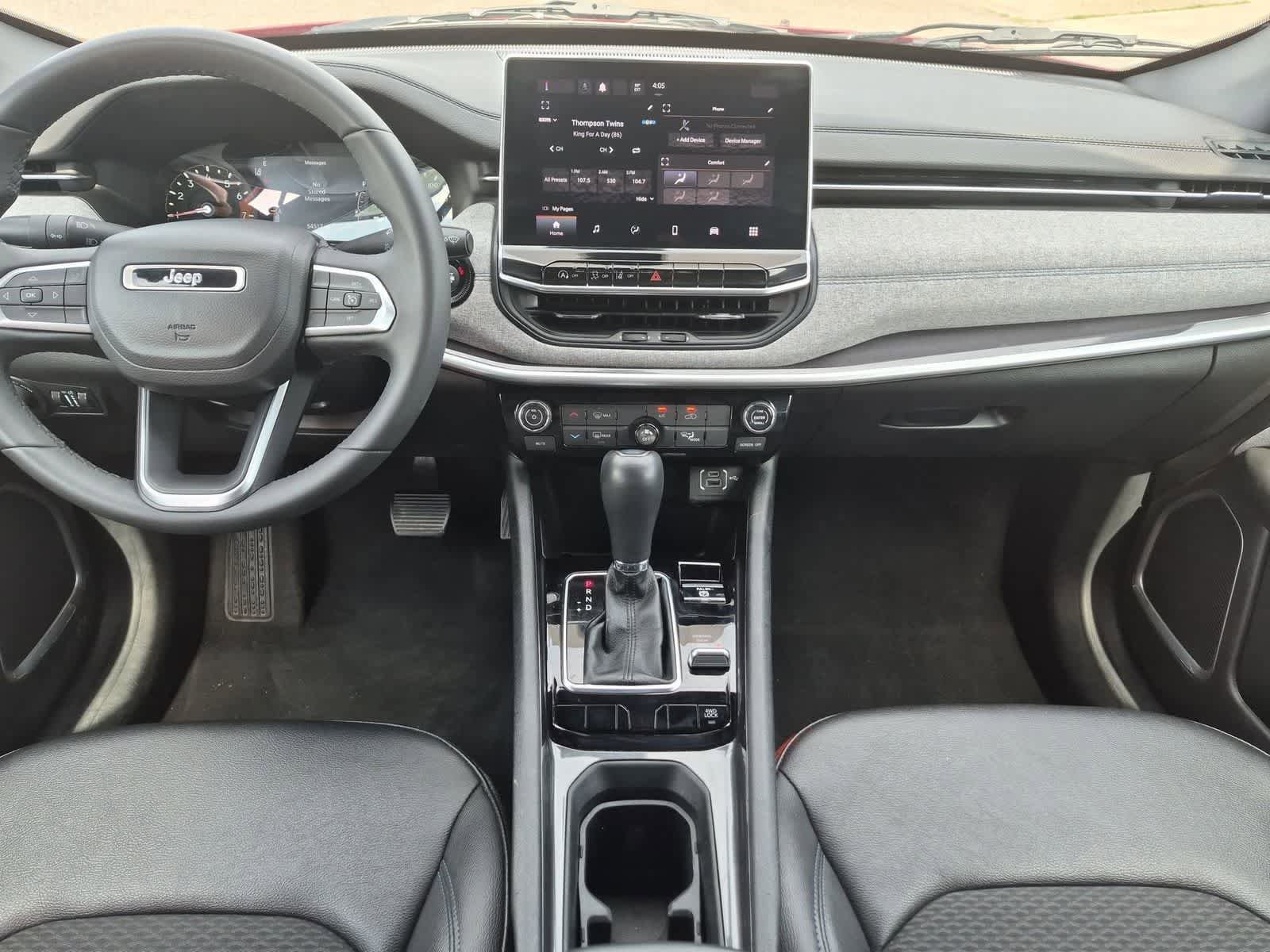 Used 2024 Jeep Compass Latitude AWD/4WD image 19