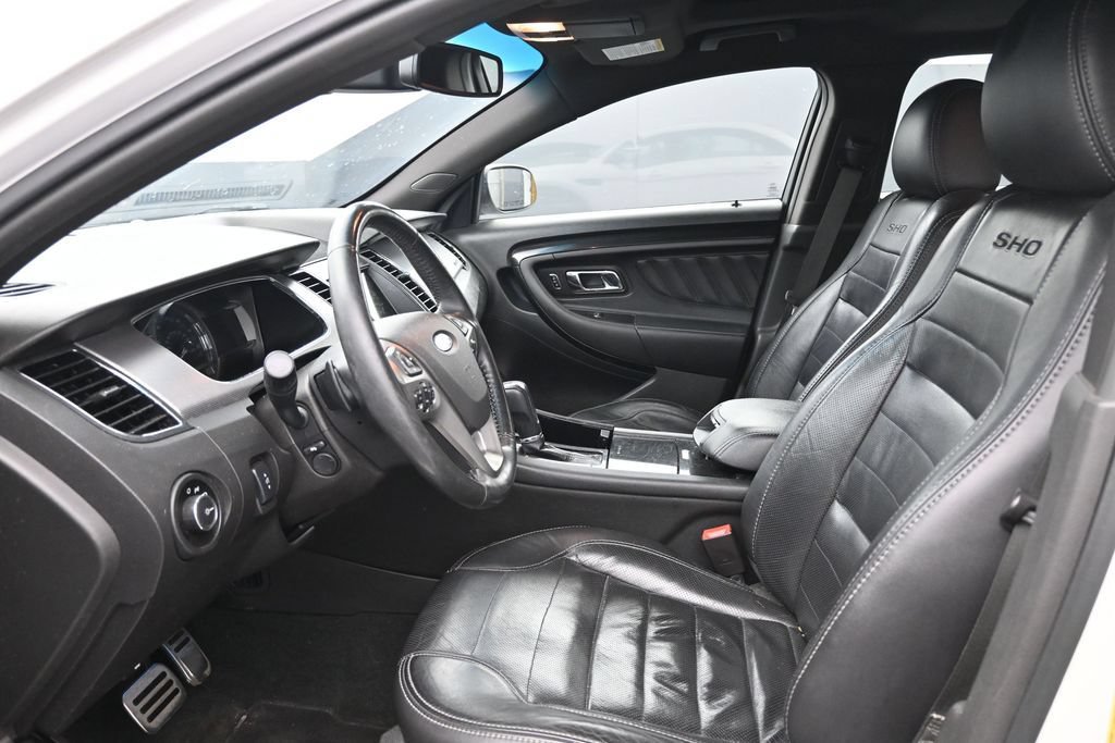 Used 2017 Ford Taurus SHO AWD/4WD image 33