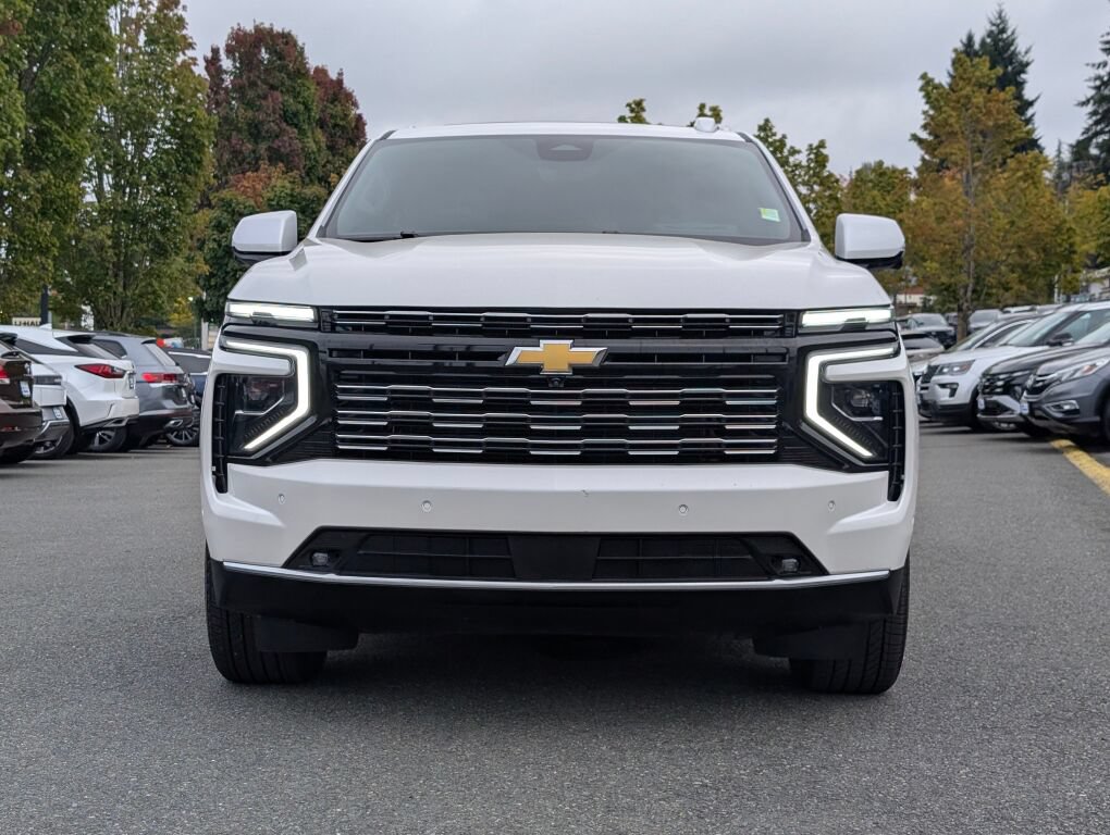Certified 2025 Chevrolet Tahoe High Country w/ Sun And Tow Package AWD/4WD image 2