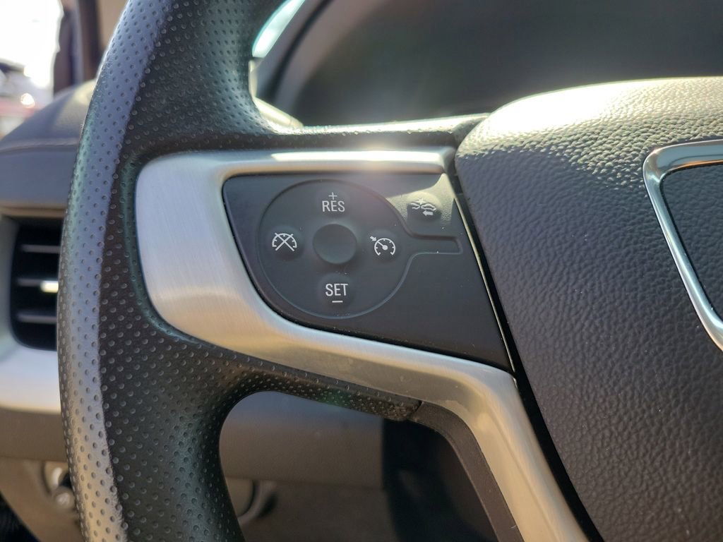 Used 2023 GMC Terrain SLE w/ Driver Convenience Package image 23