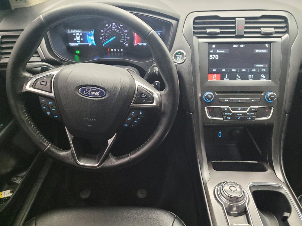 Used 2018 Ford Fusion SE w/ Equipment Group 201A FWD image 22
