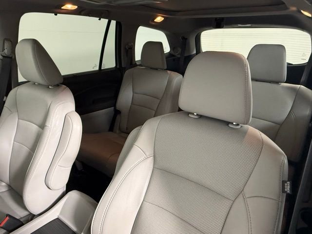 Used 2020 Honda Pilot Elite image 33