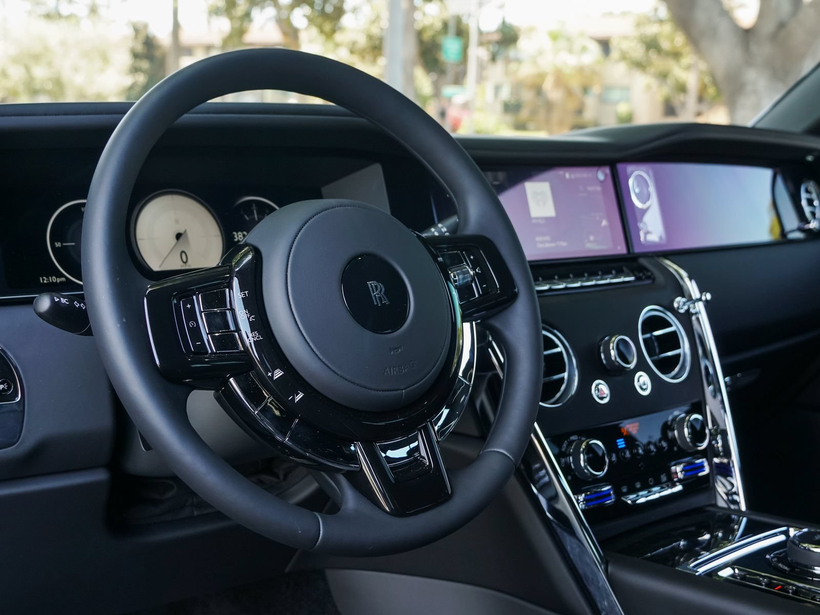 New 2027 Rolls-Royce Cullinan AWD/4WD image 19