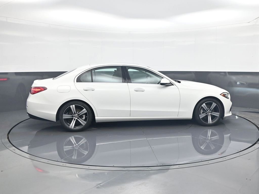 Used 2022 Mercedes-Benz C 300 Sedan image 8