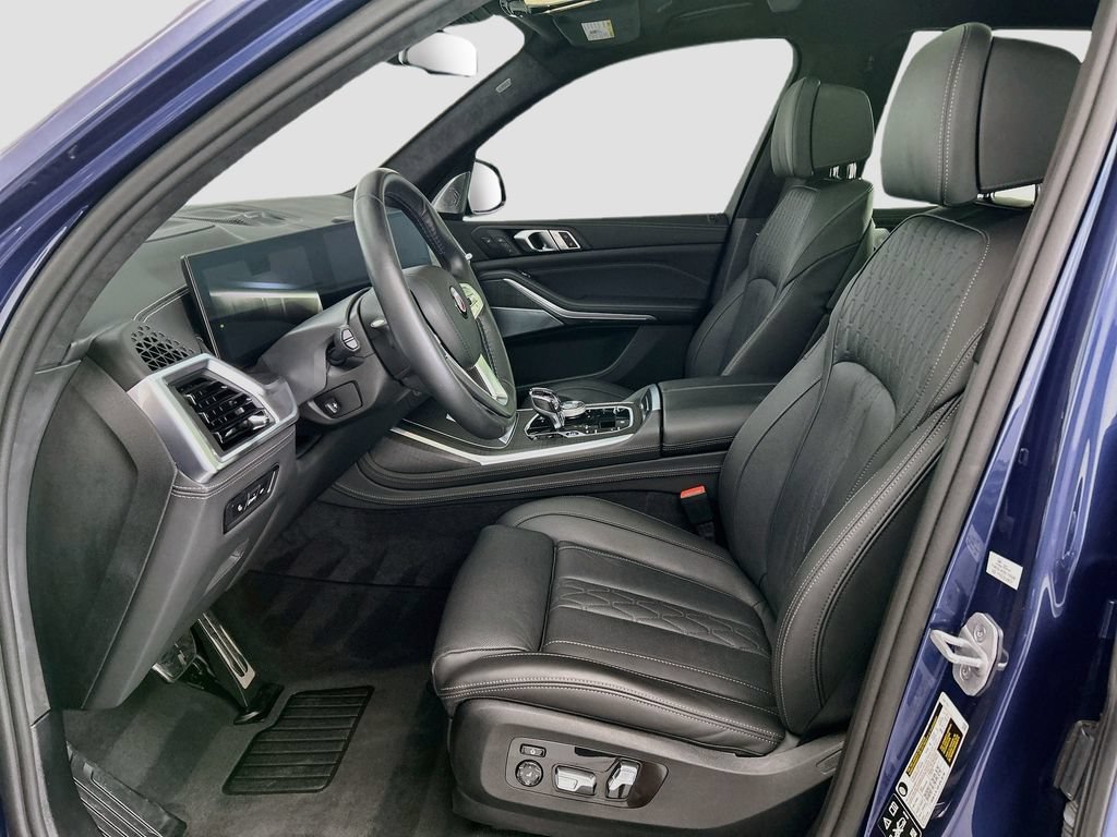Used 2025 BMW ALPINA XB7 AWD/4WD image 5