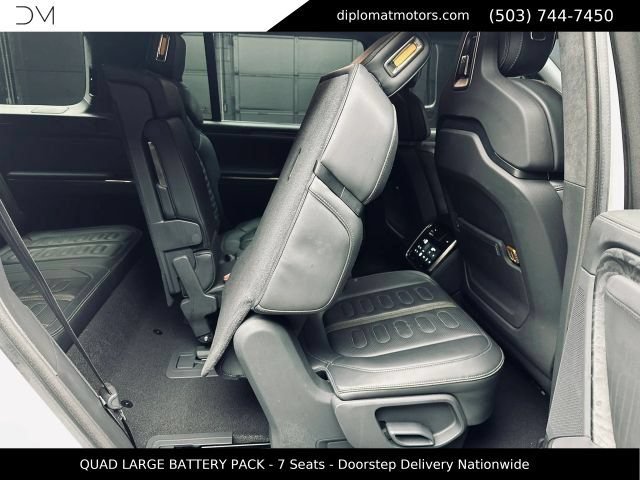 Used 2023 Rivian R1S Adventure AWD/4WD image 22
