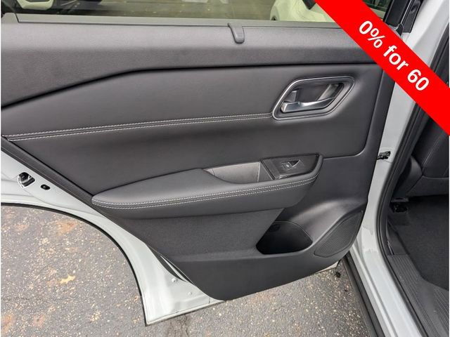 New 2026 Nissan Rogue Platinum w/ Platinum Premium Package image 10