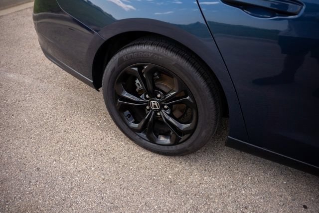 Used 2025 Honda Accord SE image 10