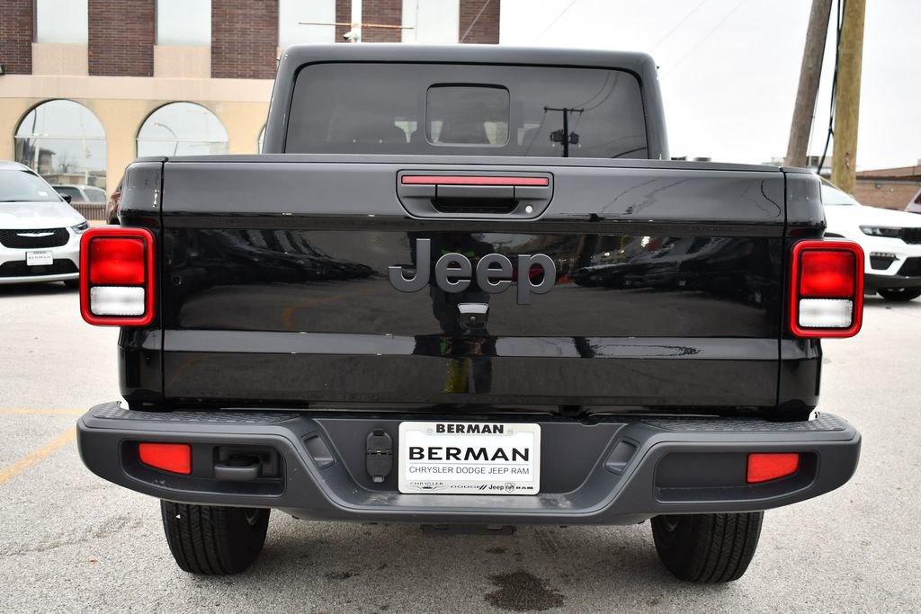 New 2026 Jeep Gladiator Sport image 5
