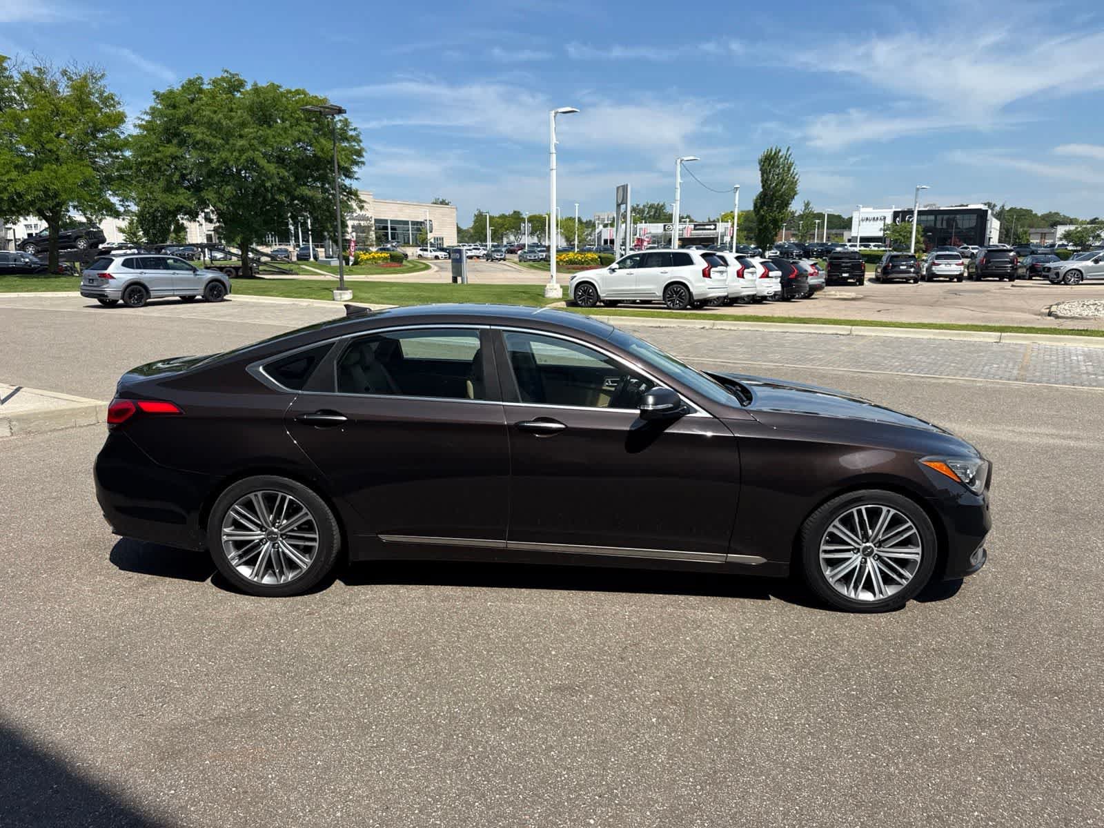 Used 2019 Genesis G80 3.8 AWD/4WD image 6