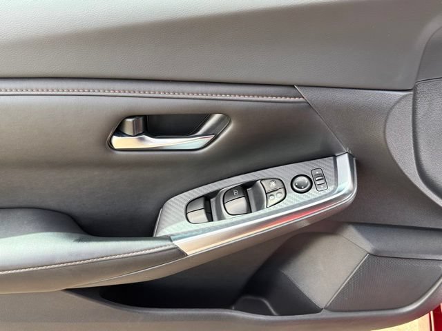 Used 2022 Nissan Sentra SR FWD image 15