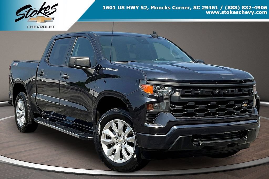 Used 2022 Chevrolet Silverado 1500 Custom AWD/4WD image 1
