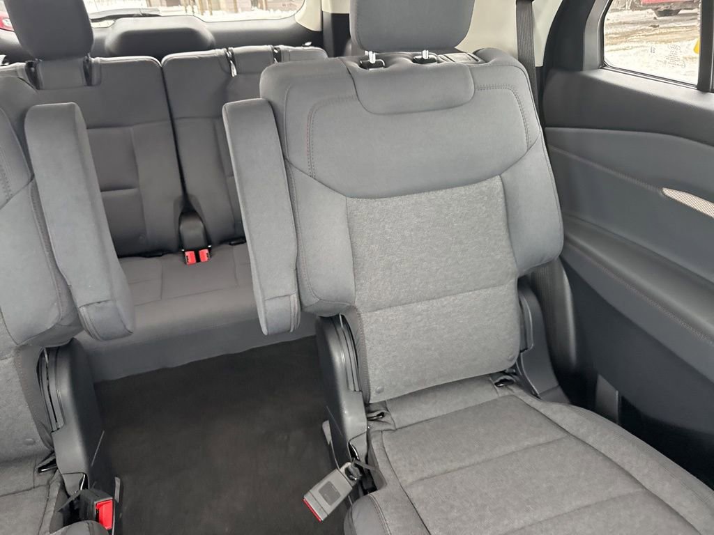 Used 2026 Ford Explorer Active image 17