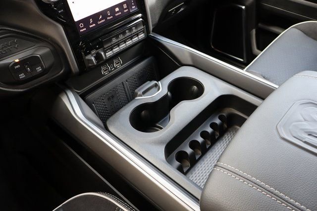 Used 2025 RAM 2500 Laramie image 31