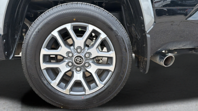 Used 2024 Toyota Tundra 1794 Edition AWD/4WD image 33
