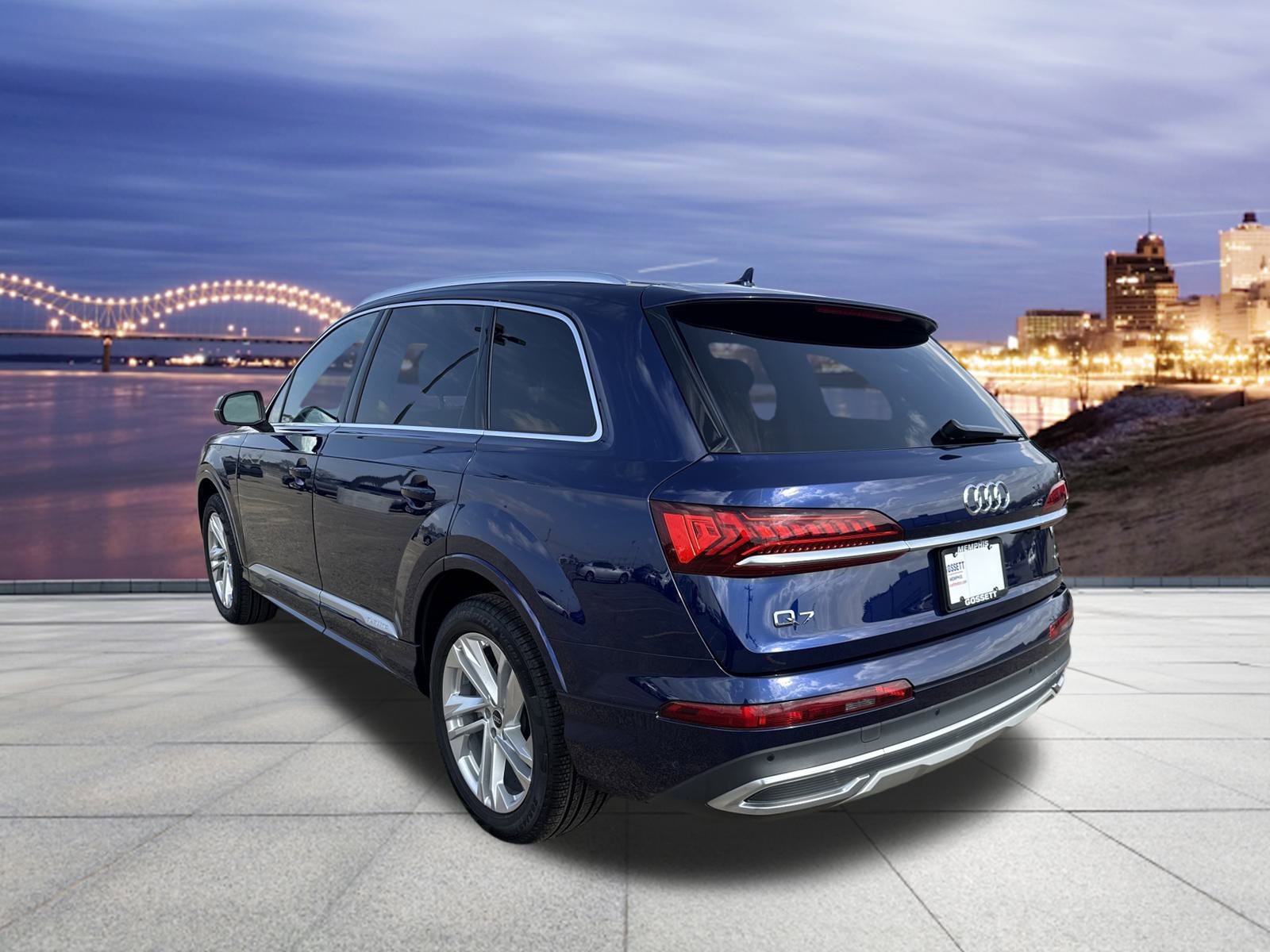 Used 2022 Audi Q7 Premium Plus w/ Premium Plus Package image 3