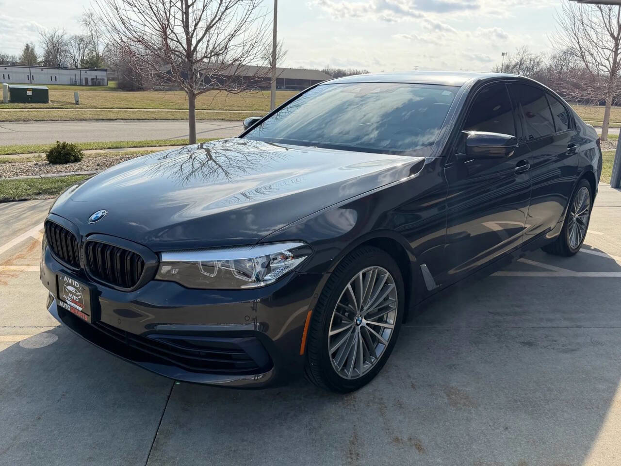 Used 2020 BMW 540i xDrive w/ Premium Package image 8