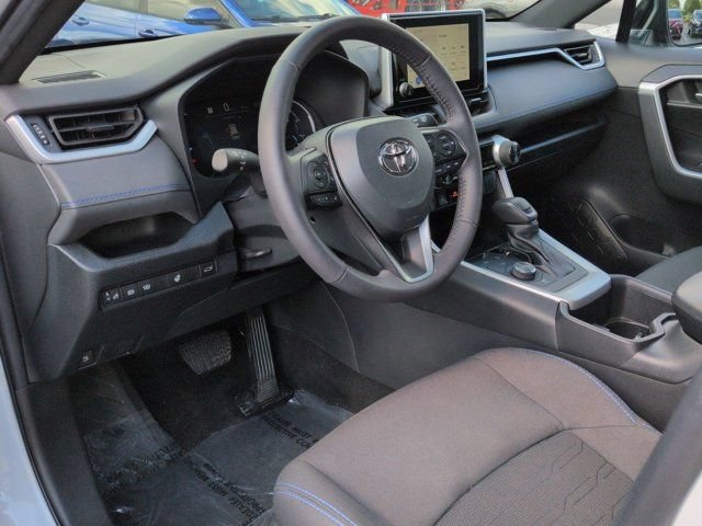 Certified 2023 Toyota RAV4 SE w/ Convenience Package AWD/4WD image 9