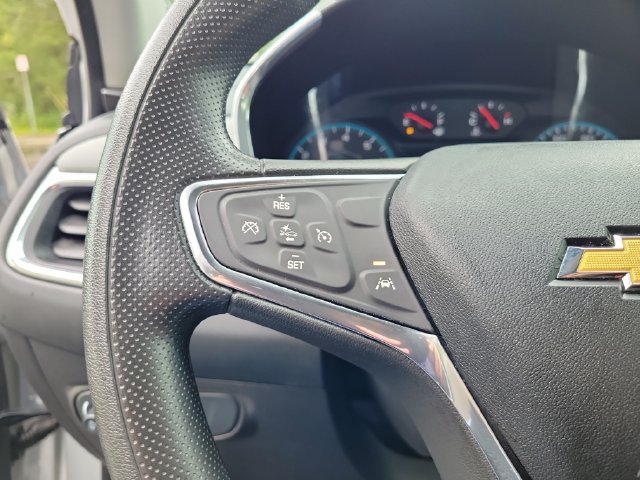 Used 2020 Chevrolet Equinox LS FWD image 23