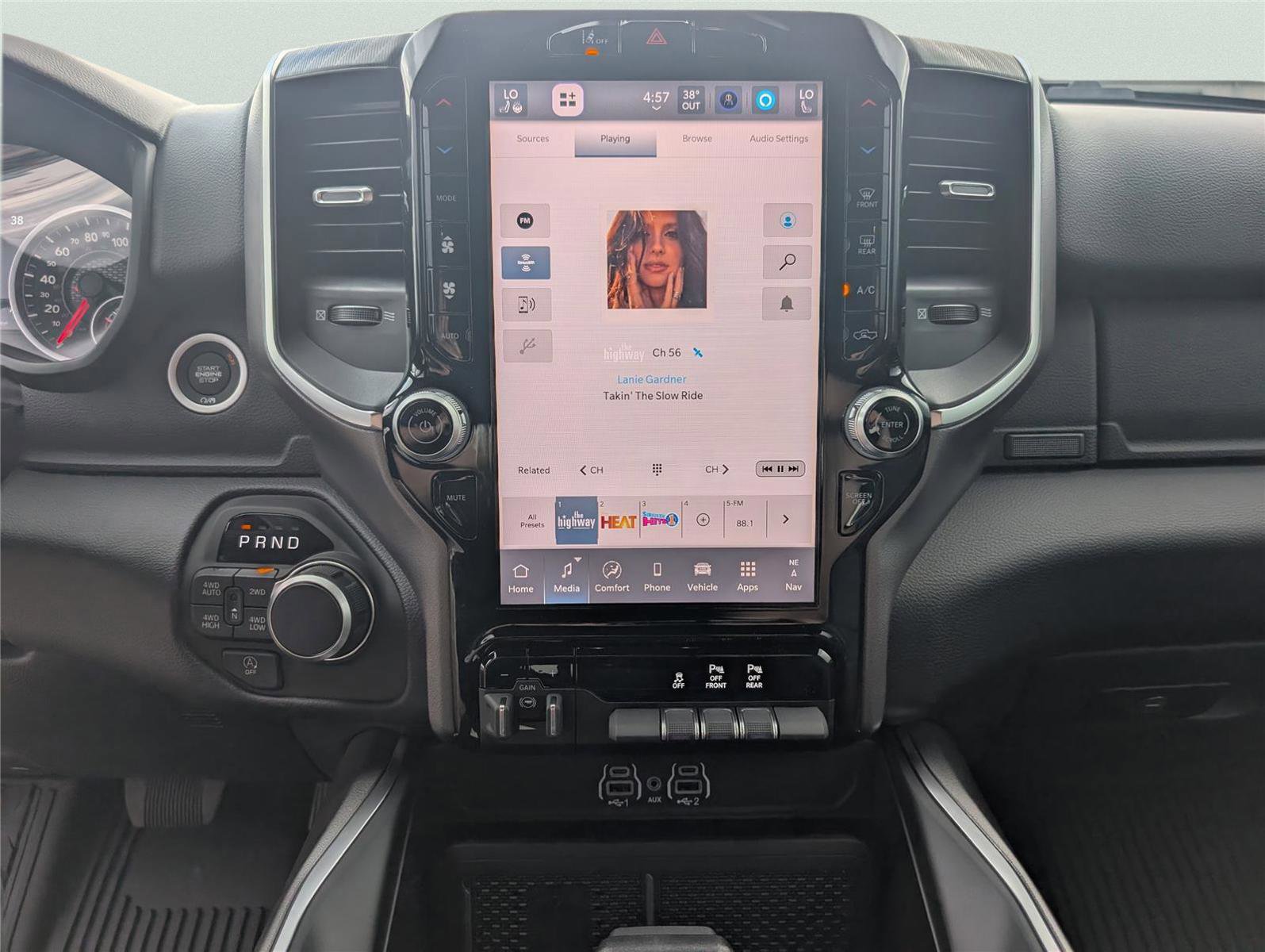 New 2026 RAM 1500 Big Horn image 33