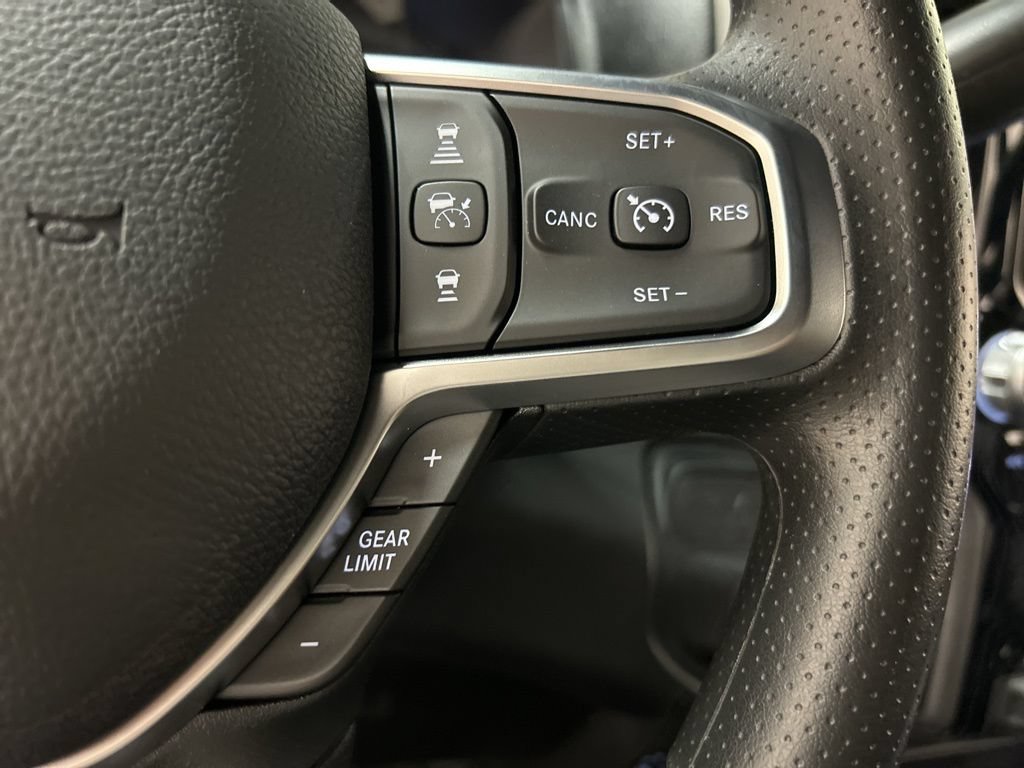 New 2026 RAM 5500 Tradesman AWD/4WD image 20