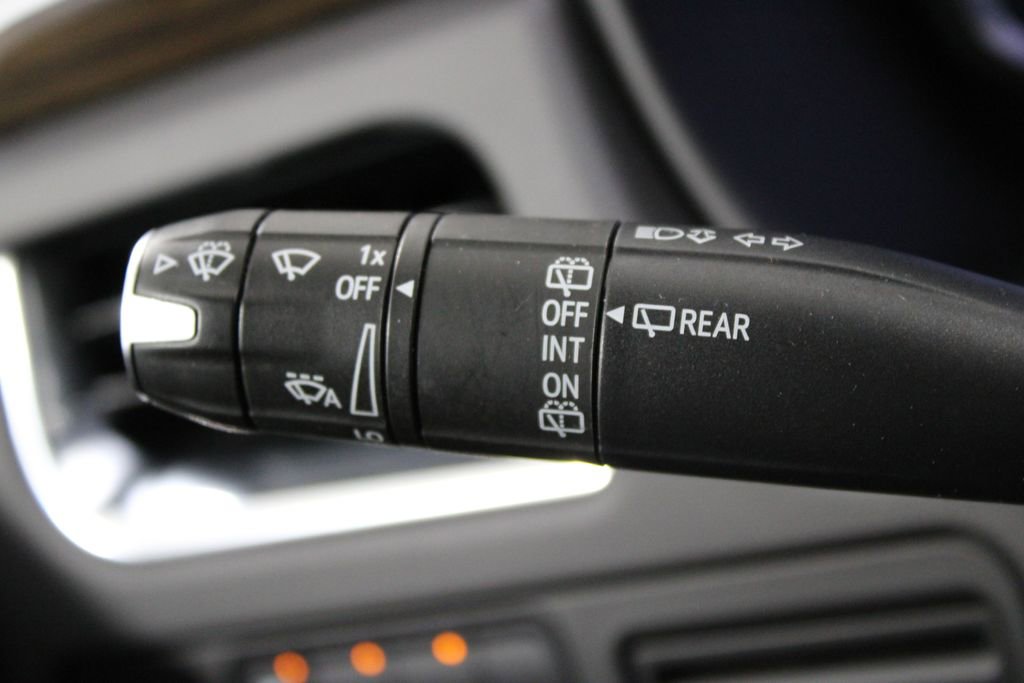 Used 2023 Chevrolet Suburban Premier image 45