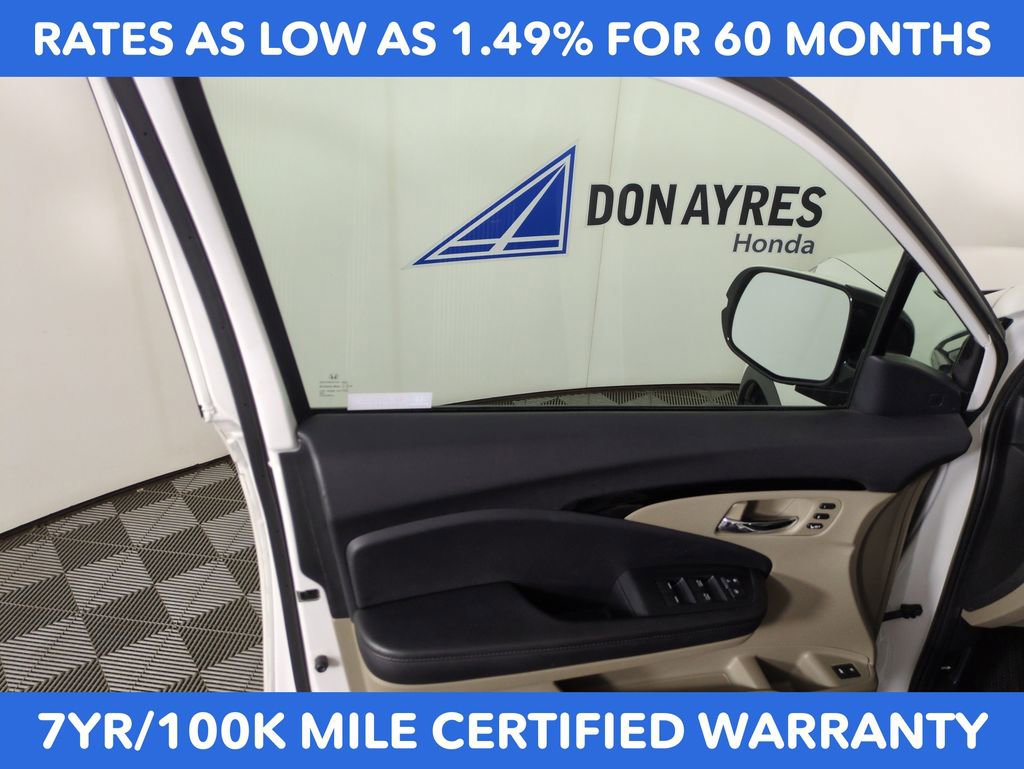 Certified 2022 Honda Pilot Touring image 10