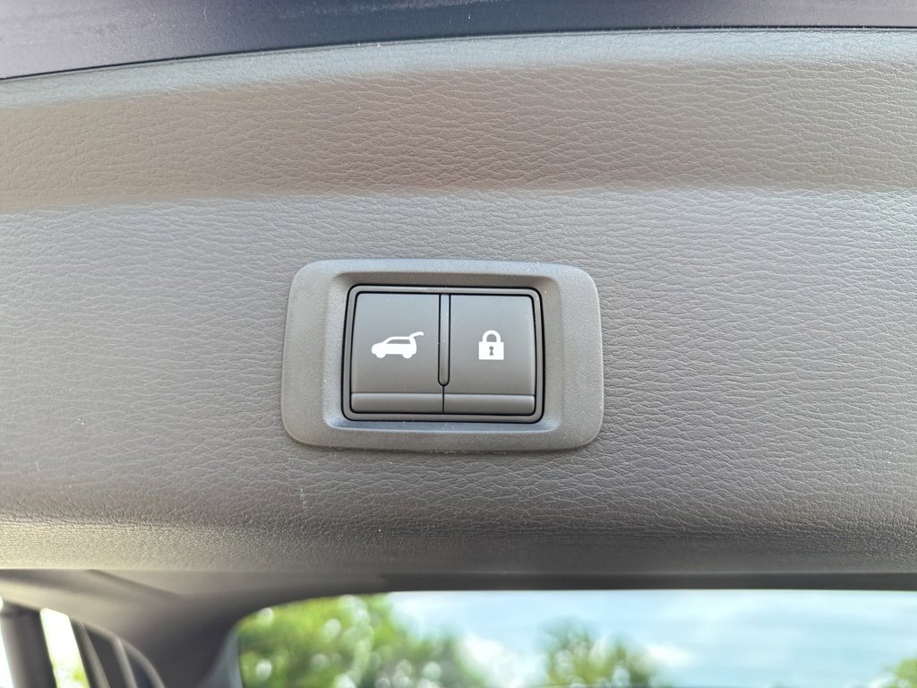New 2025 Mitsubishi Outlander SEL image 18