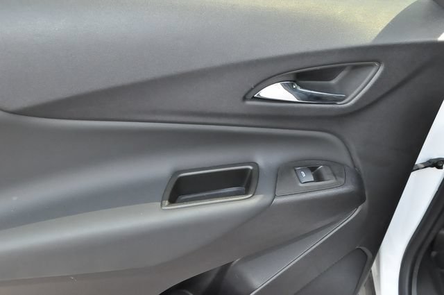 Used 2024 Chevrolet Equinox LT w/ LPO, Floor Liner Package FWD image 19
