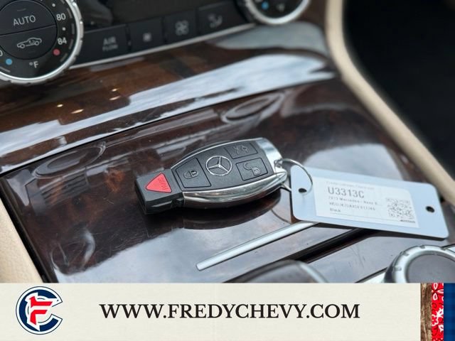 Used 2013 Mercedes-Benz SL 550 image 35