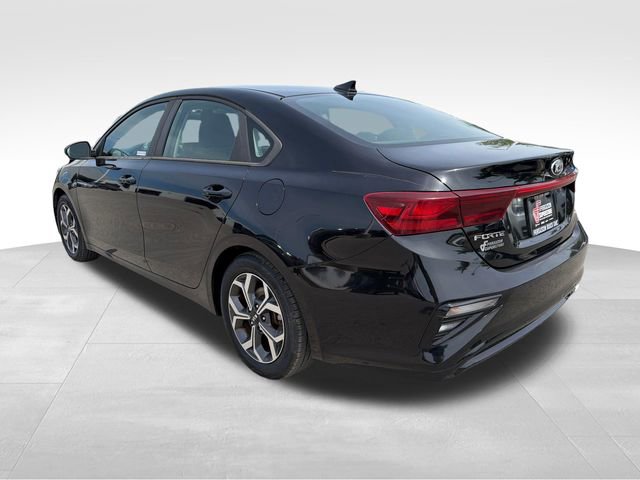 Used 2020 Kia Forte LXS FWD image 5