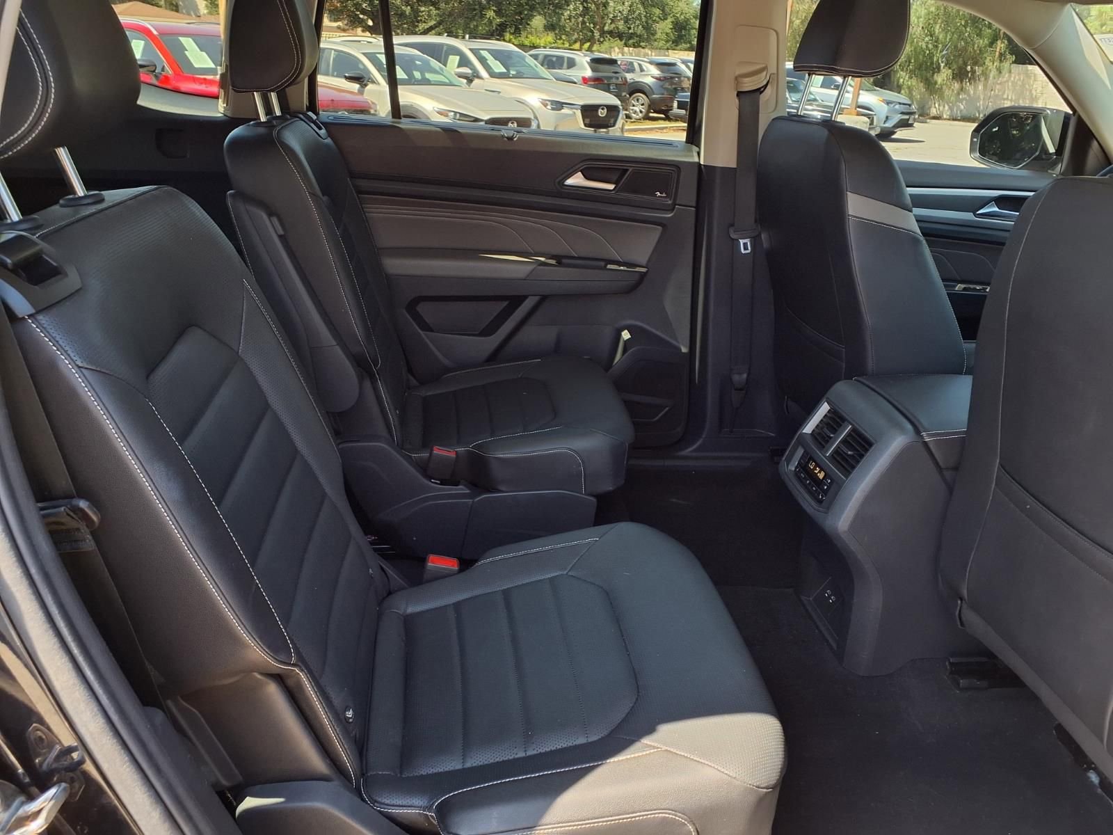 Certified 2023 Volkswagen Atlas SEL Premium AWD/4WD image 22