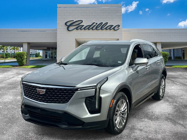 Certified 2024 Cadillac XT4 Premium Luxury FWD image 7