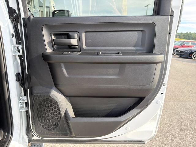 Used 2025 RAM 2500 Tradesman w/ Chrome Appearance Group AWD/4WD image 28