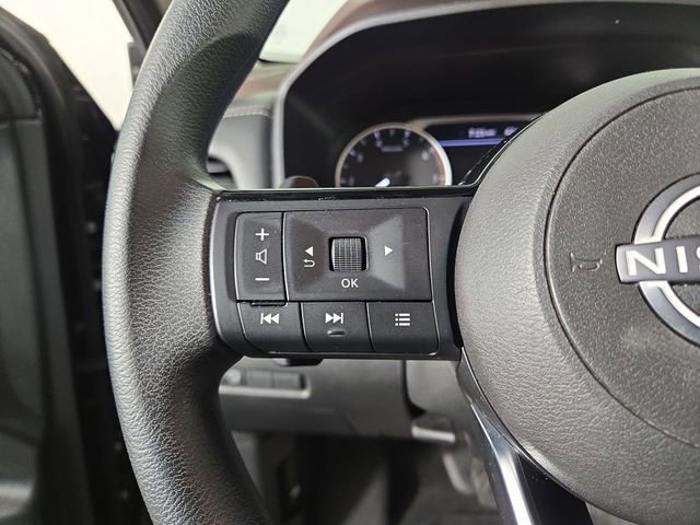 Used 2023 Nissan Rogue SV AWD/4WD image 22